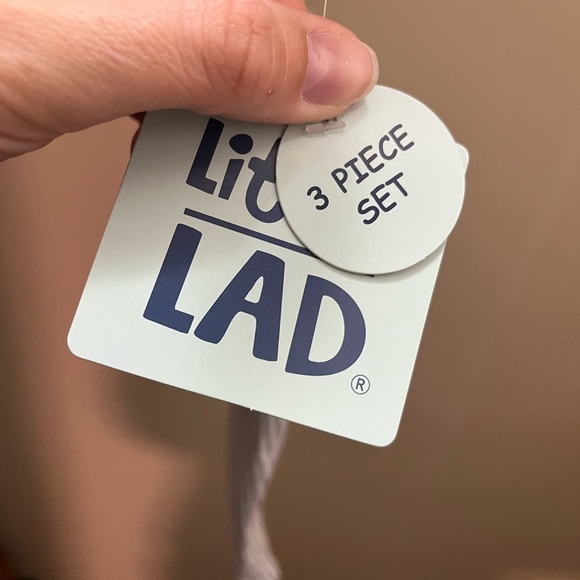 Boys 3 Piece Shirt, Short, Bow Tie Combo - Picture 3 of 5